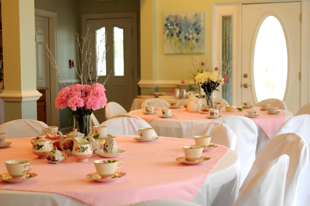 Acorn Hill Lodge And Spa Lynchburg Bagian luar foto