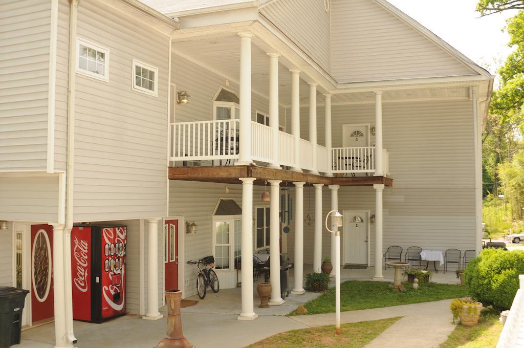 Acorn Hill Lodge And Spa Lynchburg Bagian luar foto